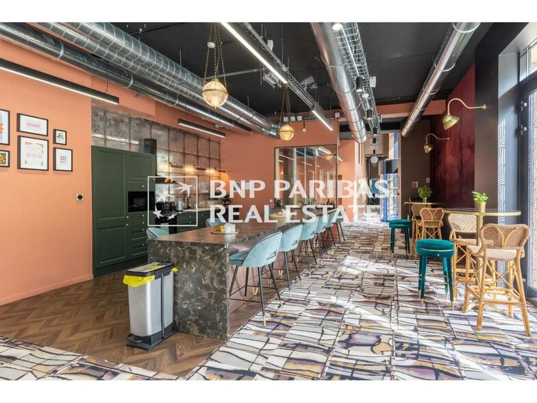 89-91 Boulevard National, La Garenne-Colombes to rent - Interior Photo - Image 3 of 13