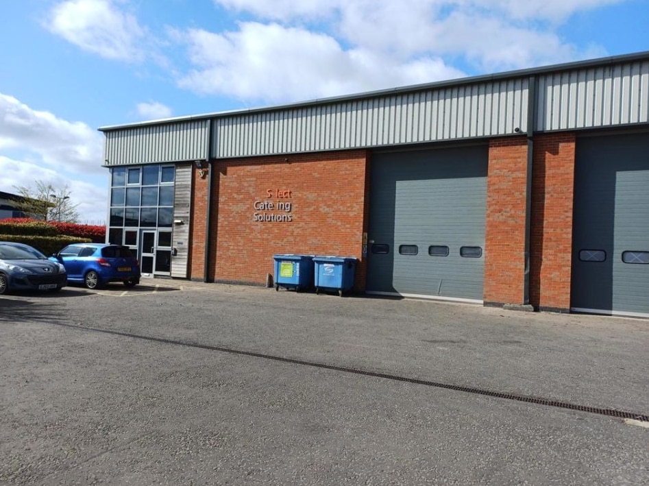 Leicester Rd, Market Harborough to rent Building Photo- Image 1 of 10