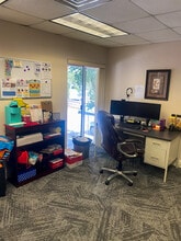 2310 Commerce Point Dr, Lakeland, FL to rent Interior Photo- Image 2 of 18