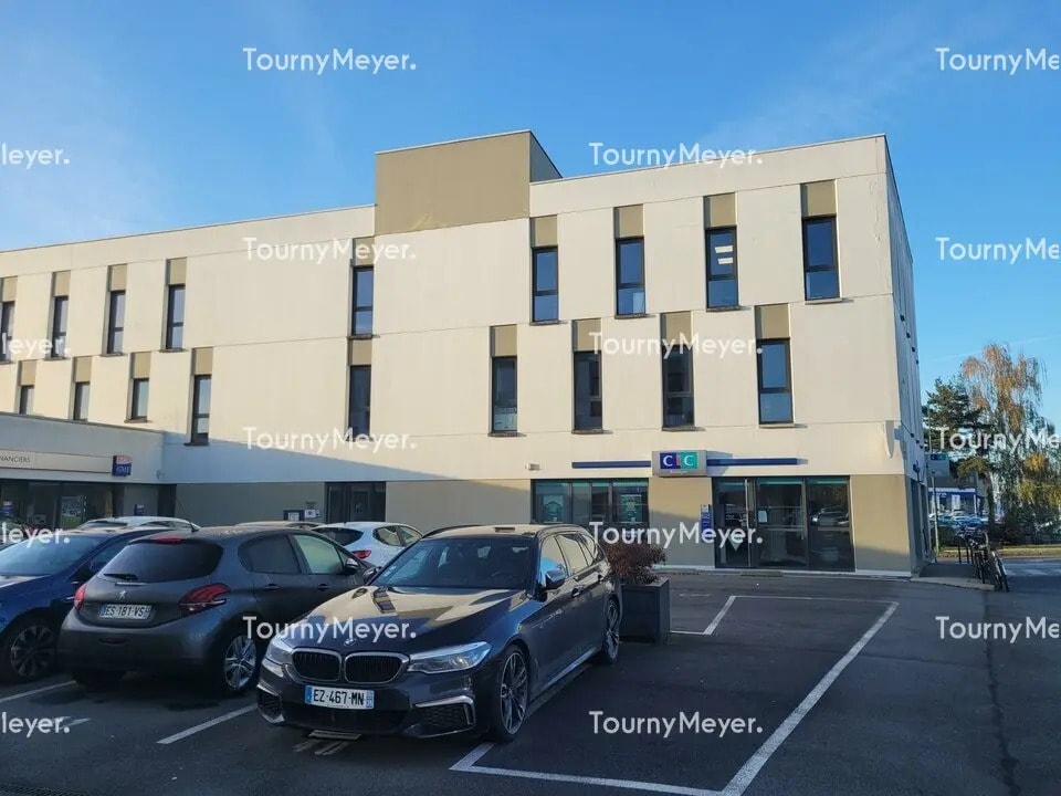 Office in Rennes for sale Building Photo- Image 1 of 10