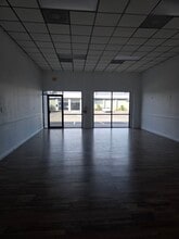 6160 Ulmerton Rd, Clearwater, FL to rent Interior Photo- Image 2 of 8