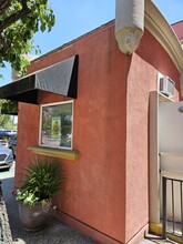 1110 W Kettleman Ln, Lodi, CA for rent Building Photo- Image 2 of 6