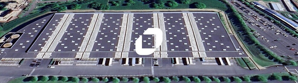 Light Industrial in Survilliers to rent - Aerial - Image 2 of 3