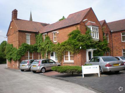 Warwick Rd, Kenilworth for sale Primary Photo- Image 1 of 1