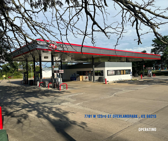 2 Gas Station Portfolio in KC Metro portfolio of 5 properties for sale on LoopNet.co.uk - Building Photo - Image 1 of 33