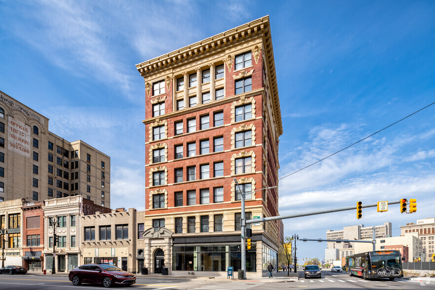 1300 Broadway St, Detroit, MI for sale - Building Photo - Image 1 of 1