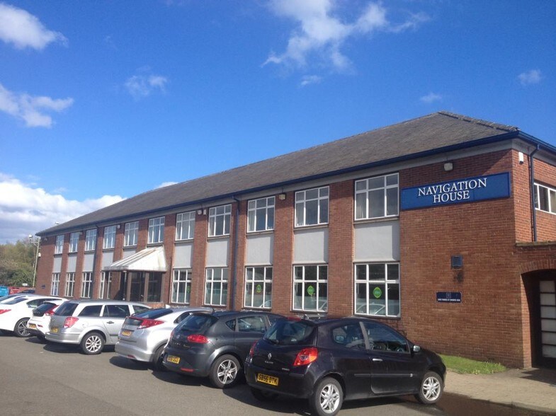 Tyne Dock, South Shields for sale - Primary Photo - Image 1 of 1