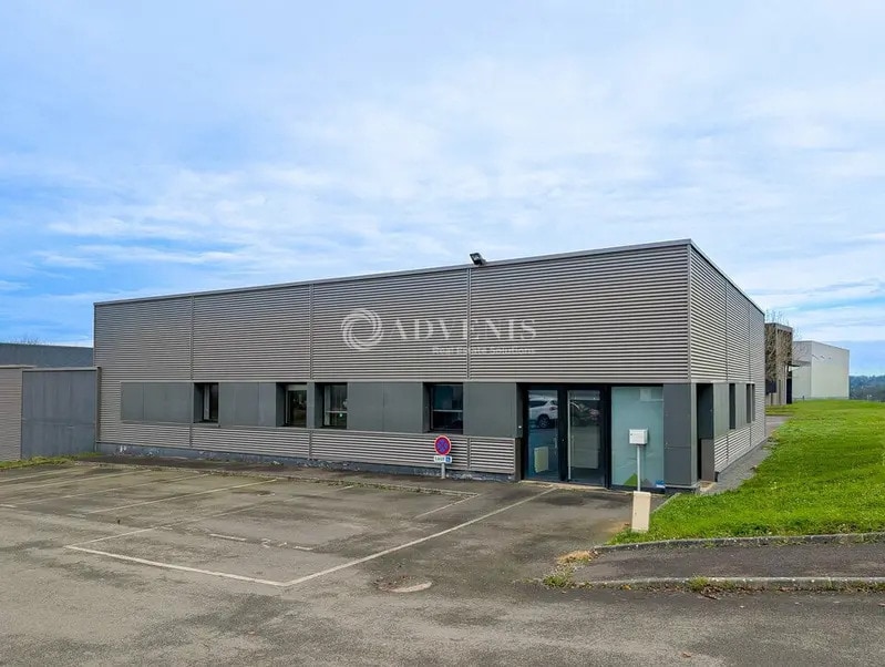 Location Bureaux 150 m² - Photo 1