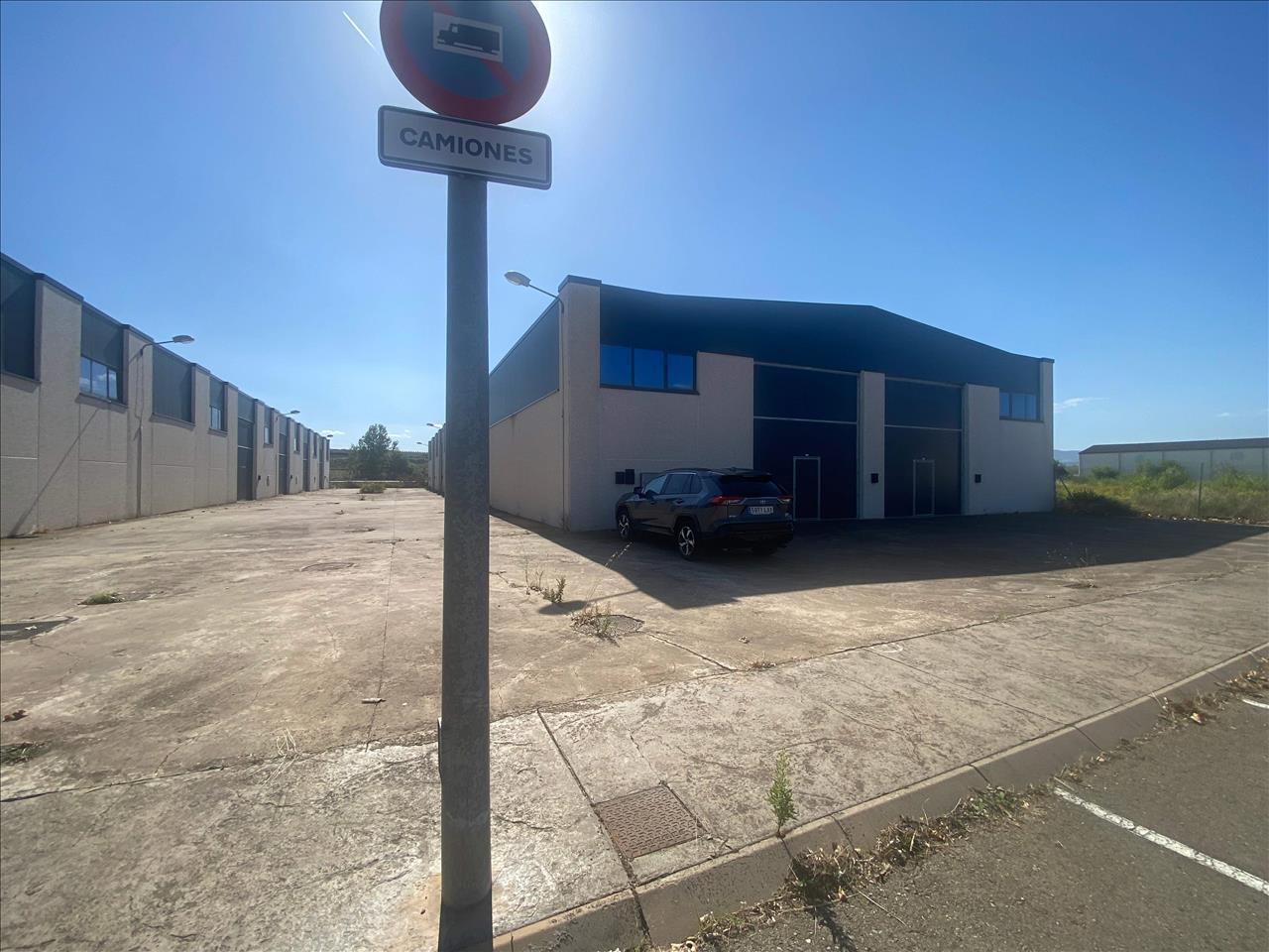 Industrial in Hormilla for sale Building Photo- Image 1 of 14