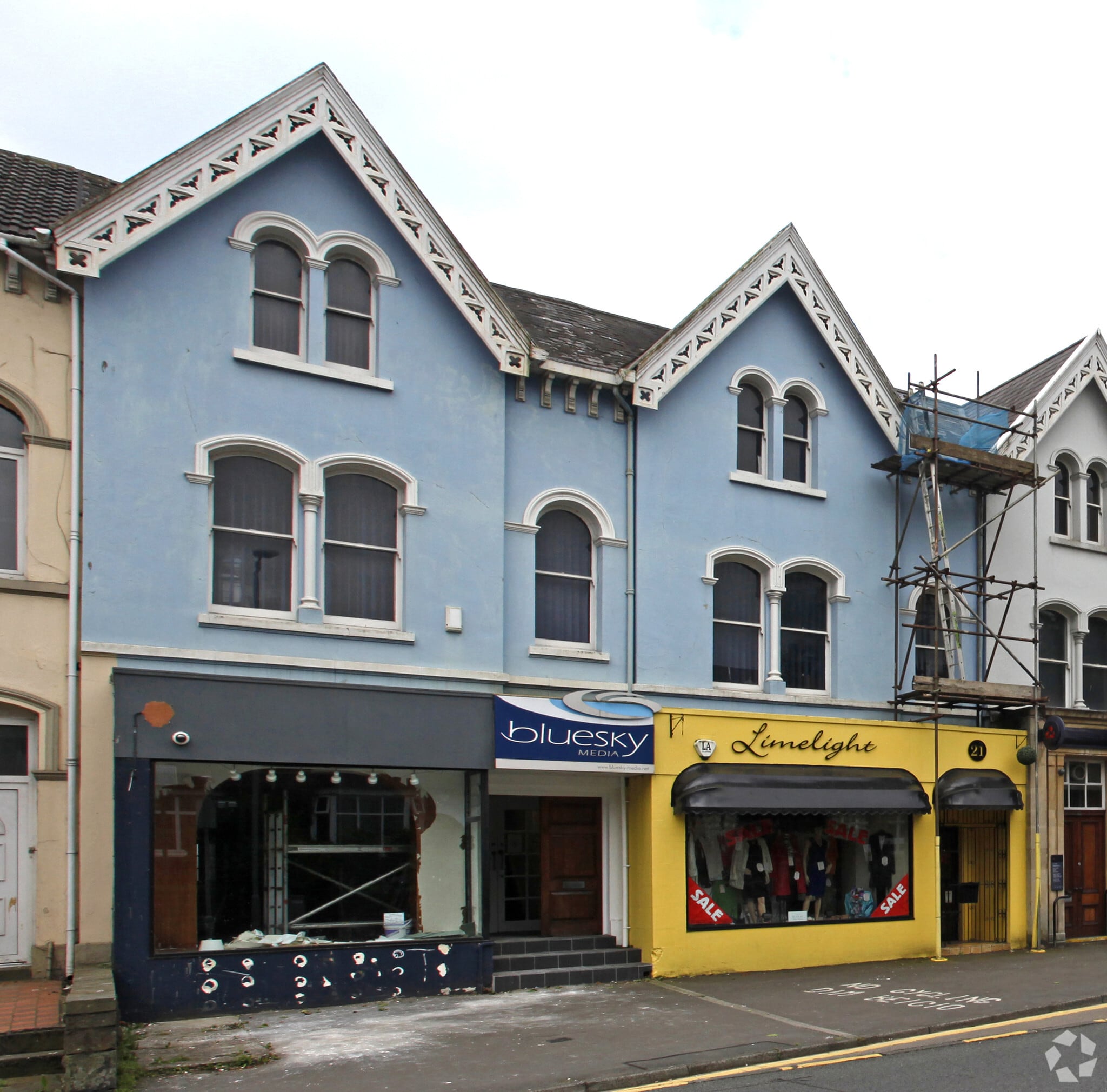 21 Uplands Cres, Swansea for sale Primary Photo- Image 1 of 1