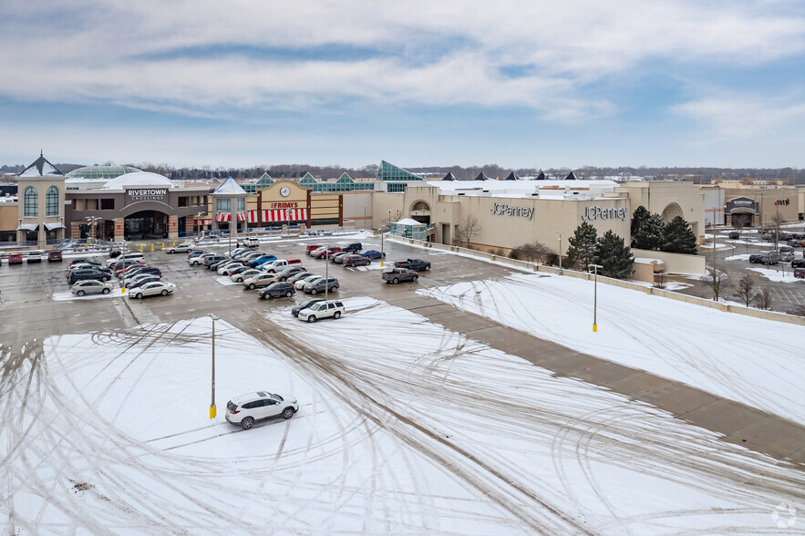 3700 Rivertown Pkwy SW, Grandville, MI for sale - Primary Photo - Image 1 of 1