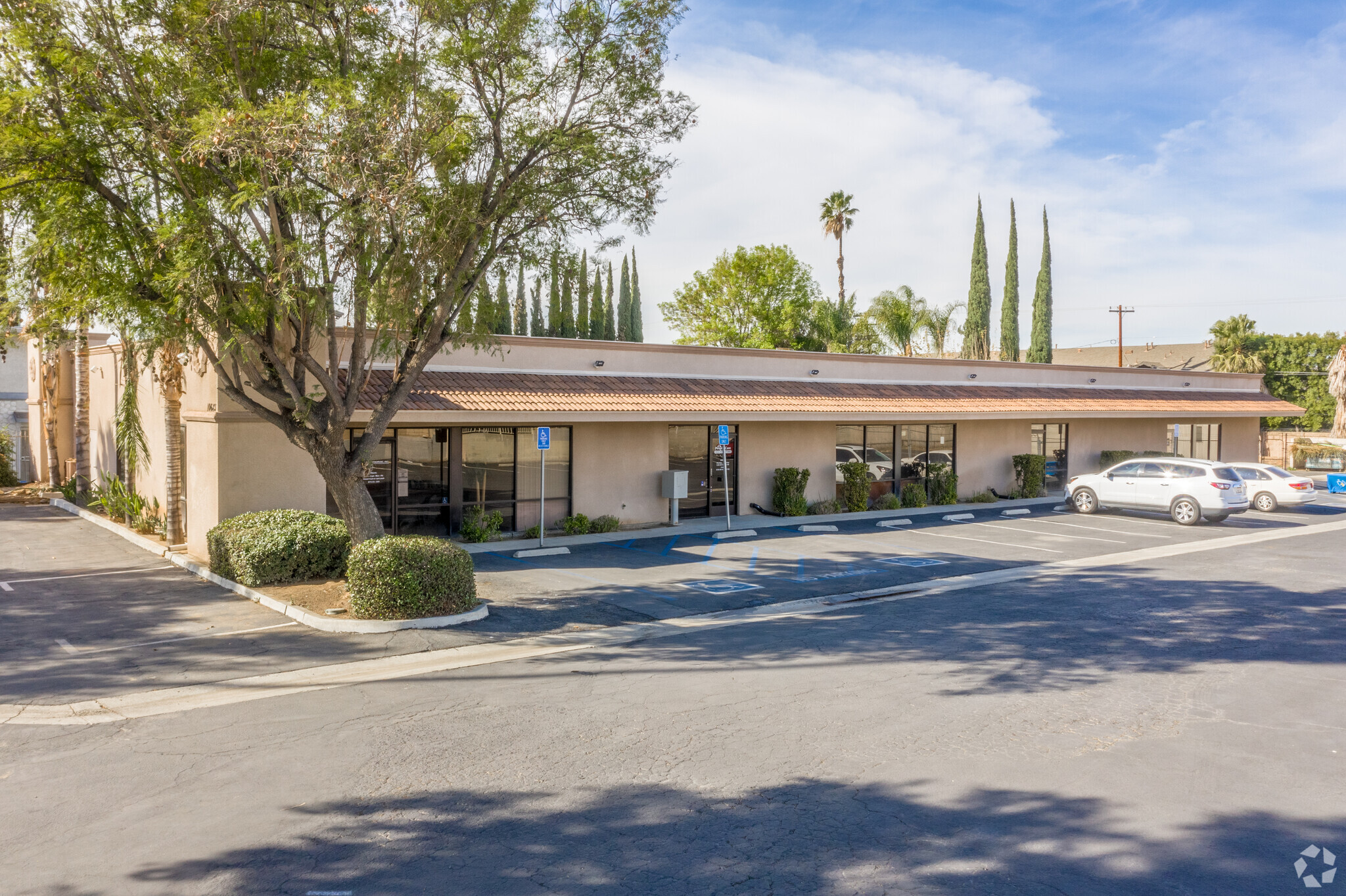 10683 Magnolia Ave, Riverside, CA for sale Primary Photo- Image 1 of 1