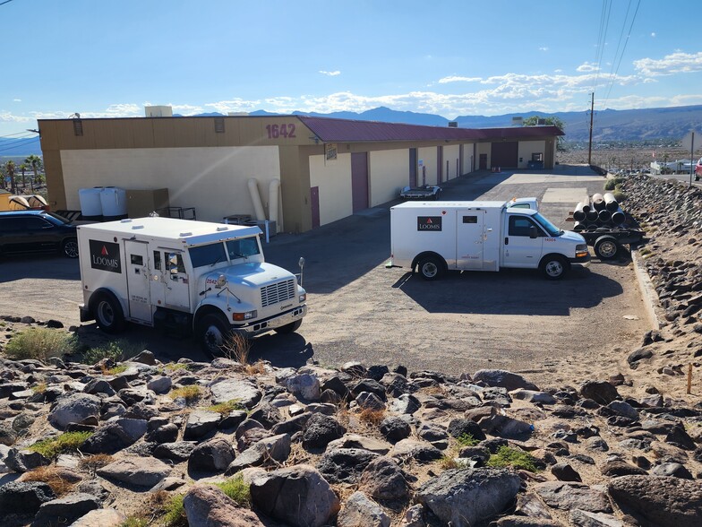 1642 North Oatman Rd, Bullhead City, AZ for rent - Building Photo - Image 3 of 26