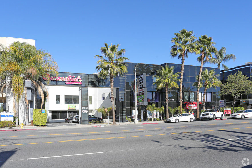 17555 Ventura Blvd, Encino, CA for sale - Building Photo - Image 1 of 1