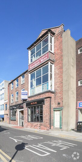 2 Houndgate Mews, Darlington for sale Primary Photo- Image 1 of 1