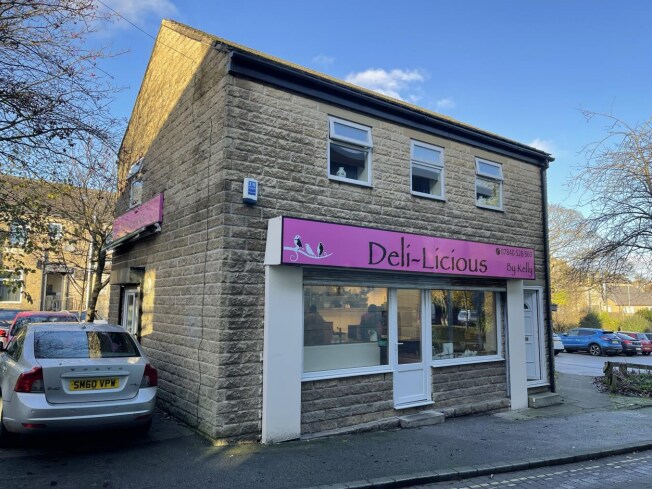 152 Haugh Shaw Rd, Halifax for sale - Primary Photo - Image 1 of 1