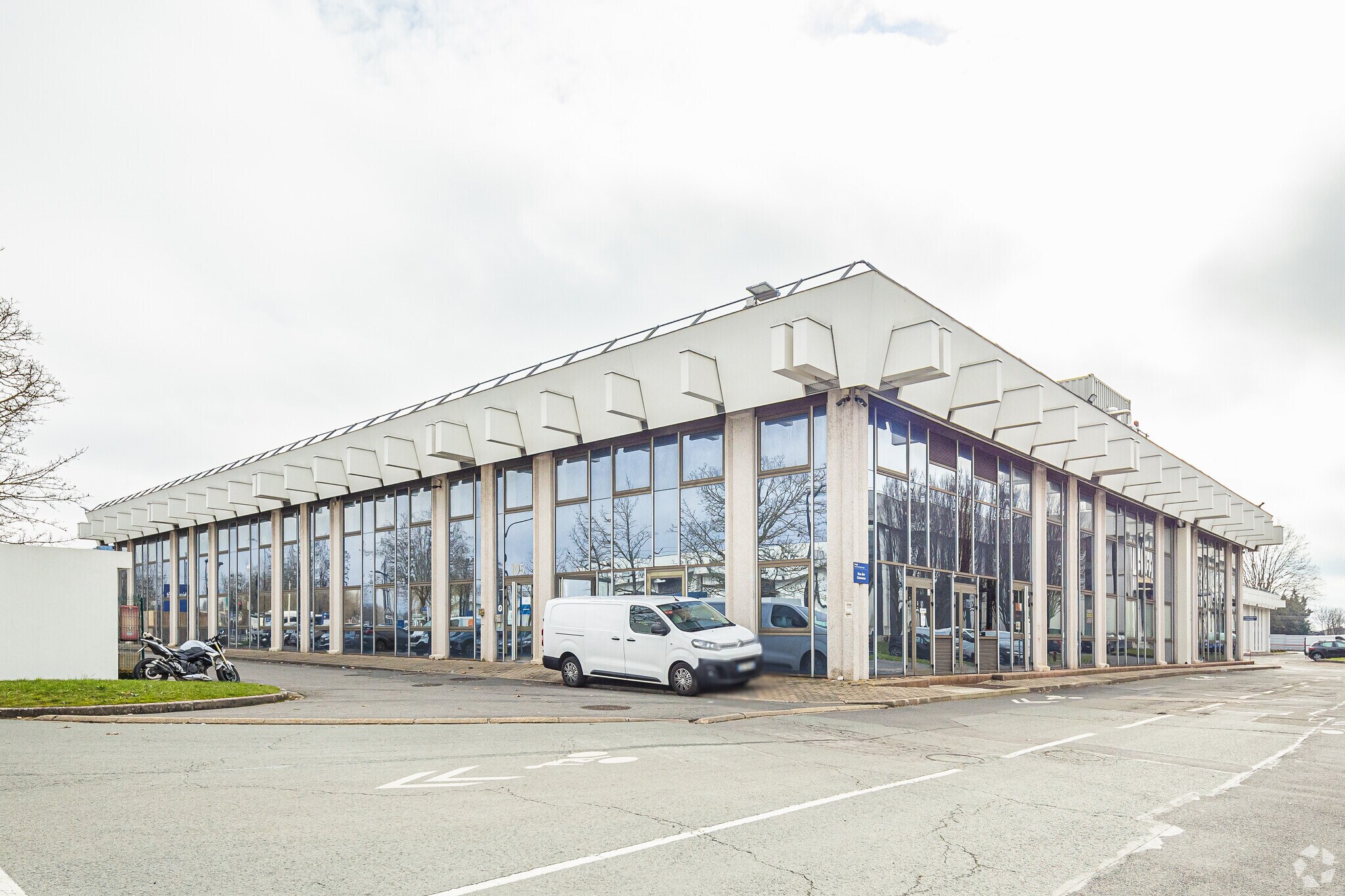 8 Rue Des Cévennes, Rungis to rent Primary Photo- Image 1 of 4