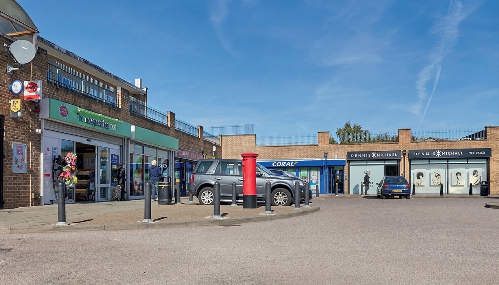 6 Longelandes Way, Banbury for sale - Building Photo - Image 1 of 1