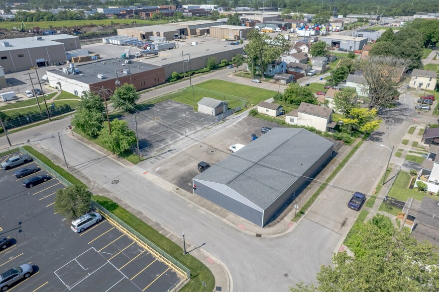 1919 S 6th St, Columbus, OH for rent - Building Photo - Image 3 of 17