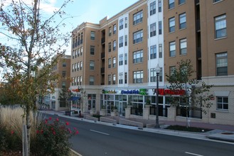 450 N Washington St, Falls Church, VA for rent Building Photo- Image 2 of 5