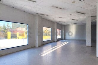 Retail in Antequera, Málaga to rent Interior Photo- Image 1 of 12