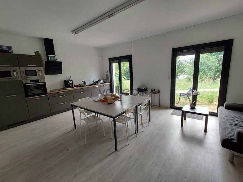 Light Industrial in Portet-sur-Garonne for sale - Interior Photo - Image 2 of 6
