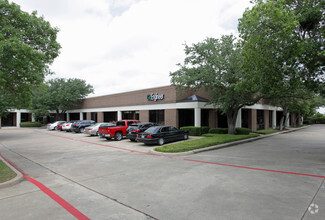 More details for 2033 Chenault Dr, Carrollton, TX - Light Industrial for Rent