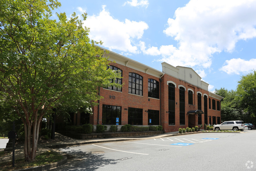 918 Holcomb Bridge Rd, Roswell, GA for rent - Building Photo - Image 1 of 6