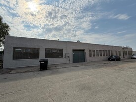 5658 W Fillmore St, Chicago IL - Commercial Property