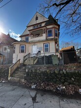 193 Willow St, Waterbury, CT for sale Primary Photo- Image 1 of 19