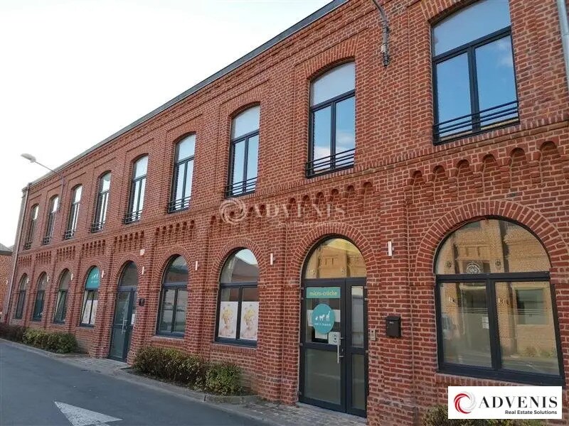 Location Bureaux 150 m² à 320 m² - Photo 1