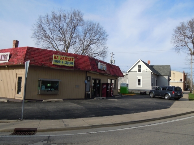 500 3rd St, Henry, IL for sale - Primary Photo - Image 1 of 1