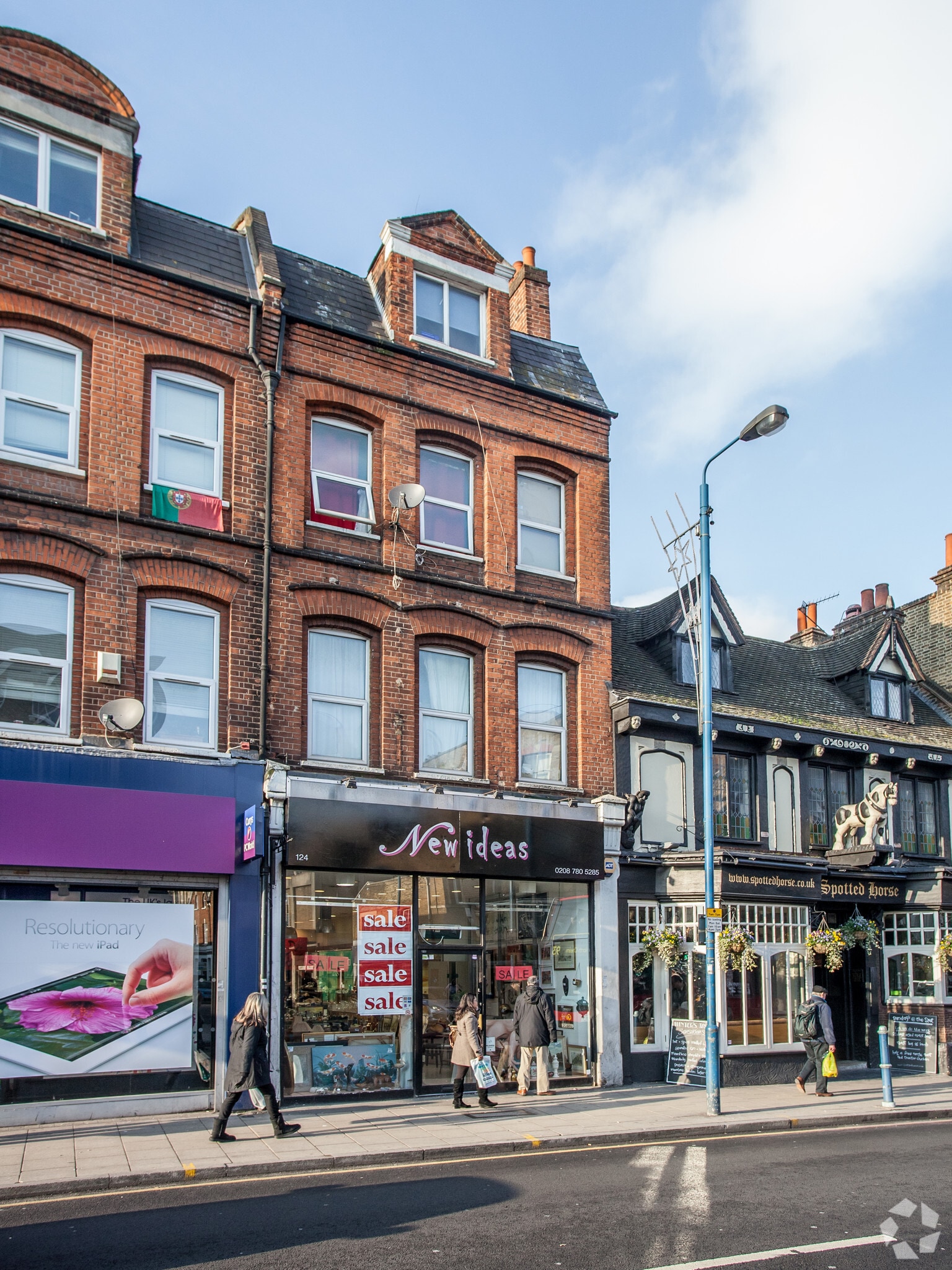 124 Putney High St, London to rent Primary Photo- Image 1 of 5