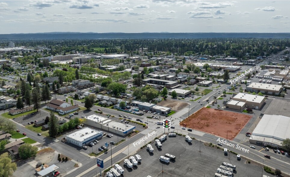 451 E Francis Ave, Spokane, WA for rent - Primary Photo - Image 1 of 1