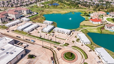 5501 Cabrera dr, Sugar Land, TX to rent Building Photo- Image 1 of 11