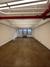 330 W 38th St, New York, NY for rent Interior Photo- Image 1 of 2