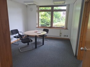 Fiddle Bridge Ln, Hatfield to rent Interior Photo- Image 1 of 4