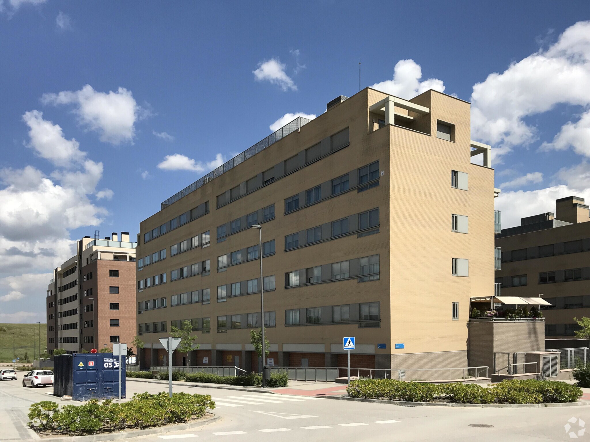 Calle Letonia, 6, Tres Cantos, Madrid to rent Primary Photo- Image 1 of 3