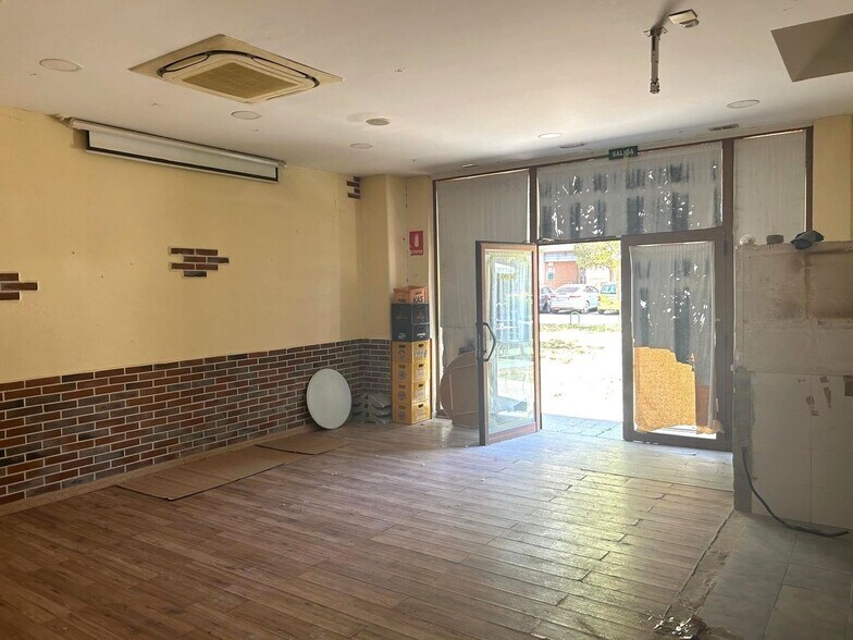 Avenida Prado Boyal, S/N, Laguna de Duero, Valladolid for sale - Interior Photo - Image 1 of 15