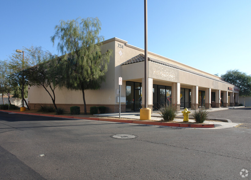 724 W University Dr, Mesa, AZ for sale - Primary Photo - Image 1 of 4