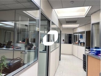 More details for 1 Rue Royale, Saint-Cloud - Office for Sale