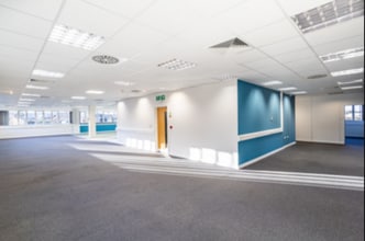 2 Crown Ct, Rushden to rent Interior Photo- Image 2 of 6