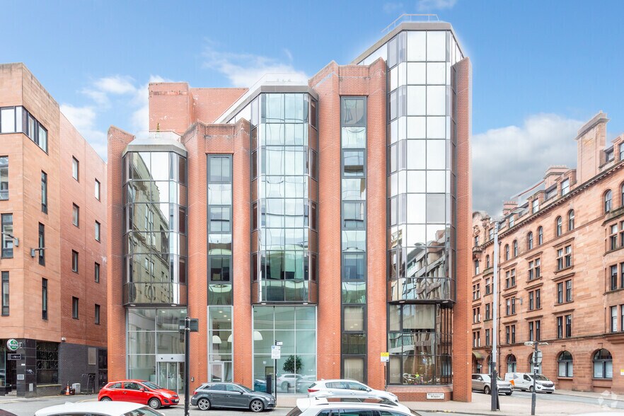 70 Wellington St, Glasgow to rent - Building Photo - Image 2 of 6