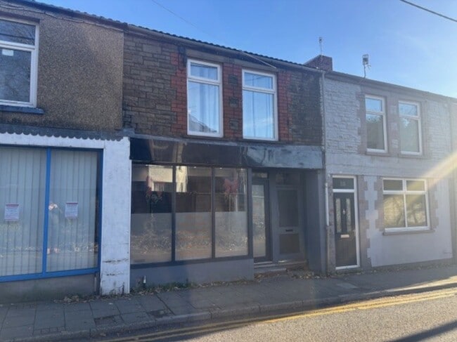 More details for 34 Penallta Rd, Ystrad Mynach - Office to Rent