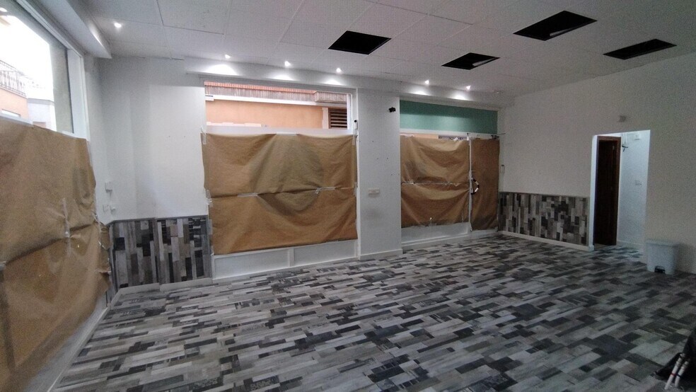 Retail in Calasparra, Murcia to rent - Interior Photo - Image 3 of 8