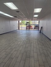 4605-4621 SE 29th St, Del City, OK to rent Interior Photo- Image 1 of 5