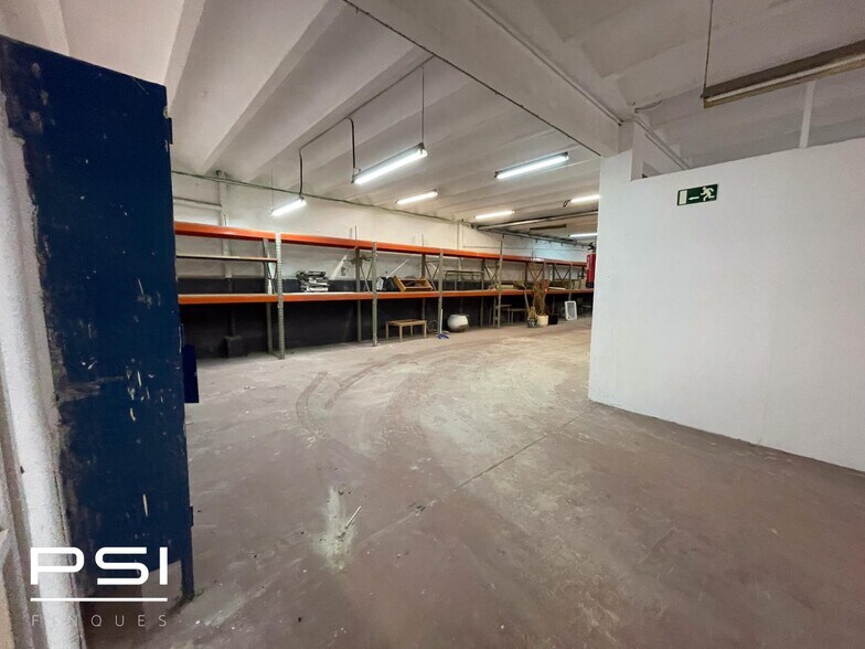 Office in Barcelona, Barcelona to rent - Interior Photo - Image 3 of 47