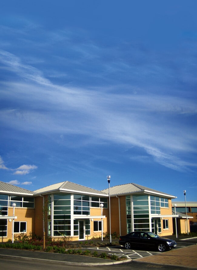 More details for Howley Park Rd E, Morley - Office for Sale