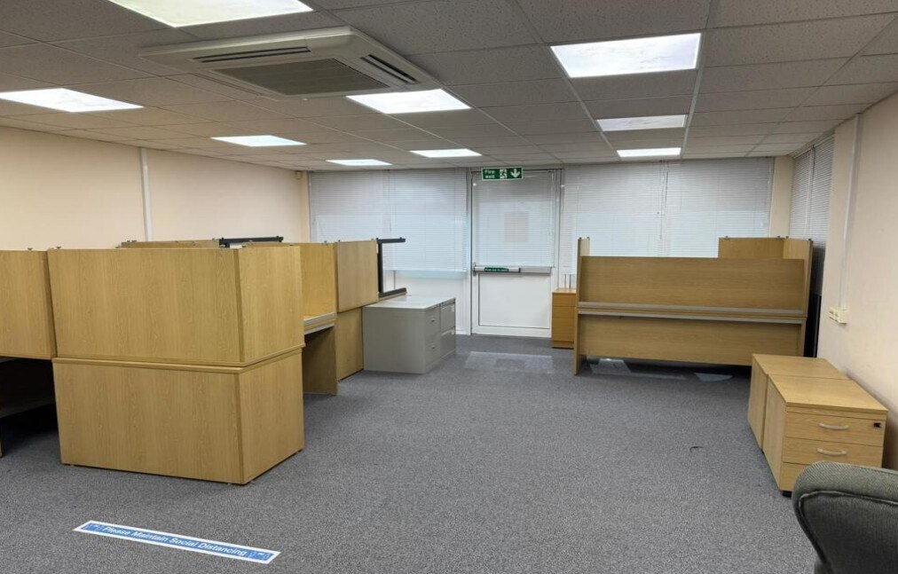 65a Wingletye Ln, Hornchurch to rent Interior Photo- Image 1 of 2