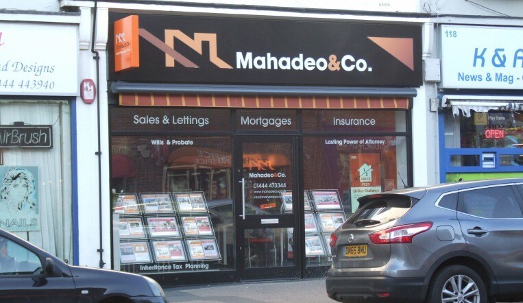 120 South Rd, Haywards Heath for sale - Primary Photo - Image 1 of 1